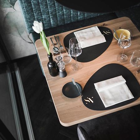 Somvita Suites Tirolo Zewnętrze zdjęcie