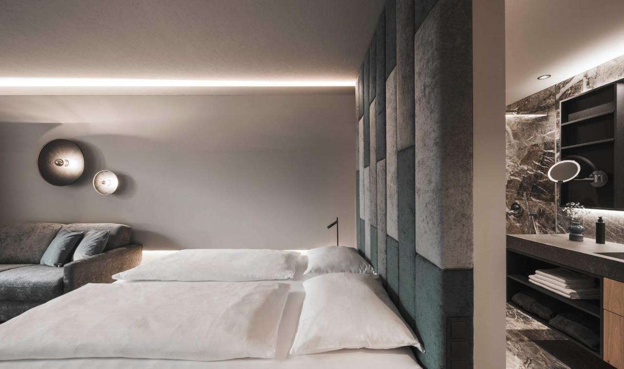 Somvita Suites Tirolo Zewnętrze zdjęcie